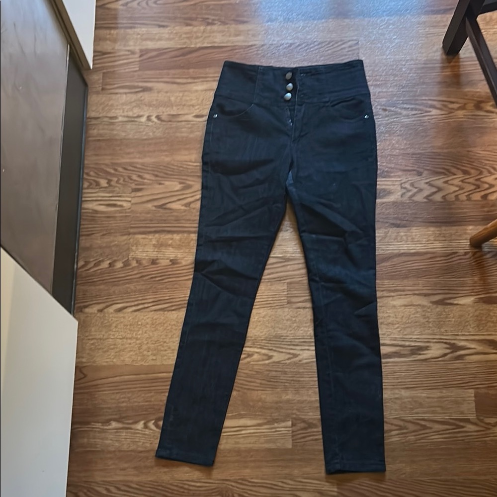 Forever 21 Black High-Waisted Jeans